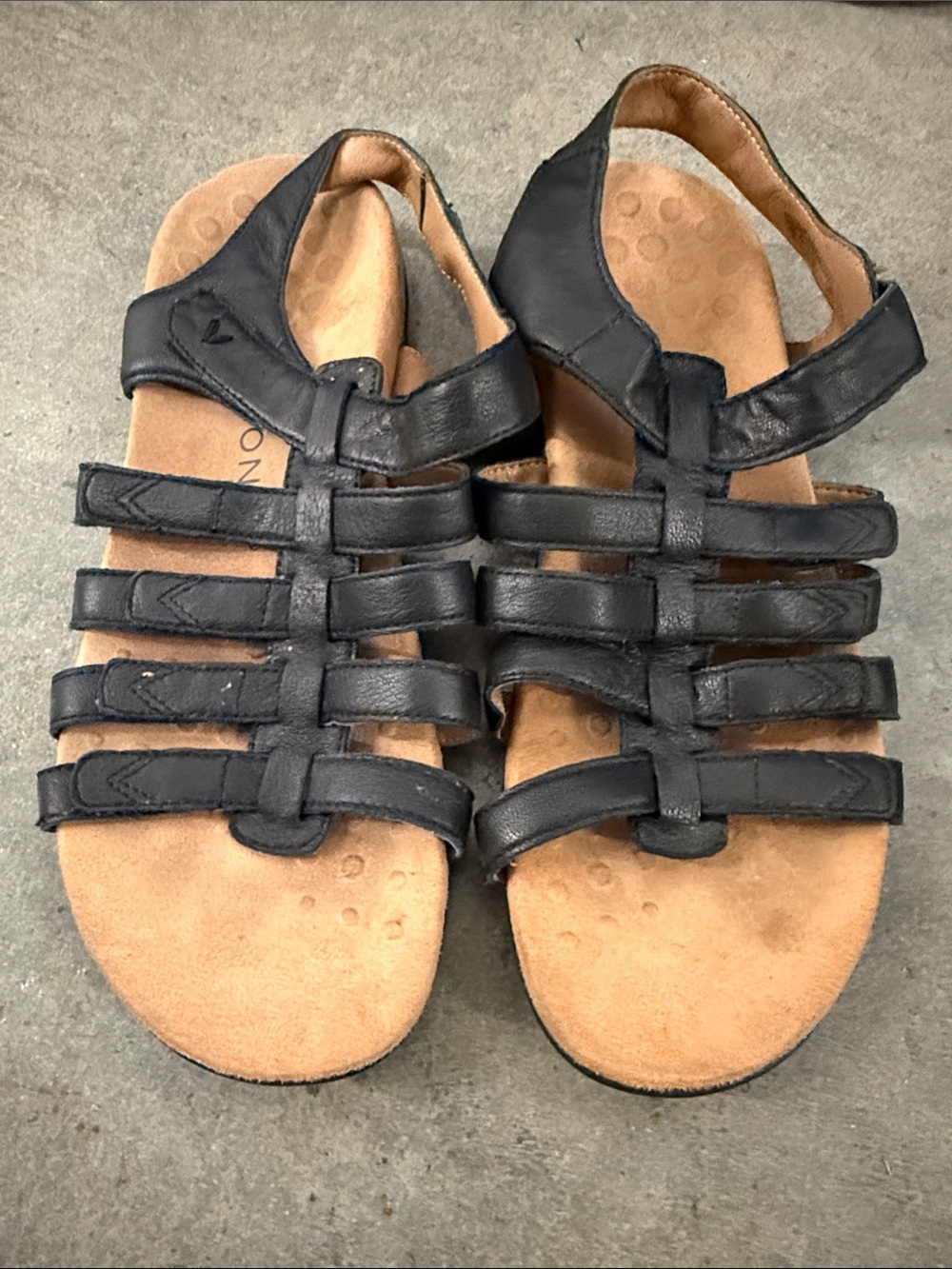 Vionic Black Multi-Strap Leather Sandals
